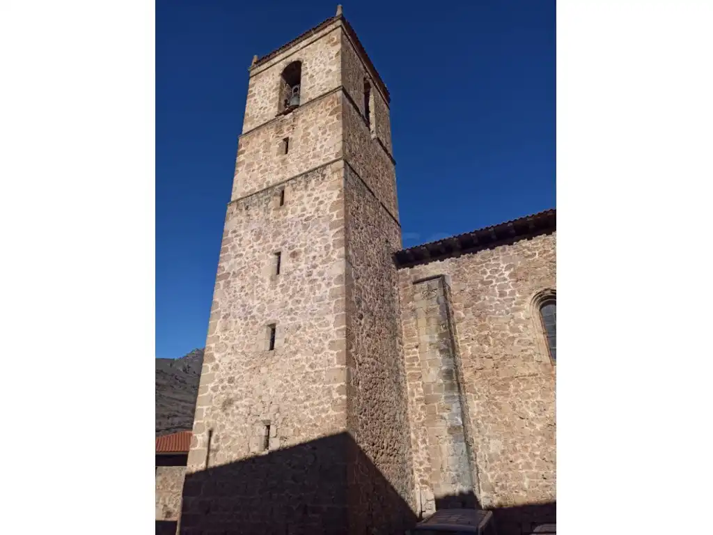 Exterior view of Houses for sale in Anguiano