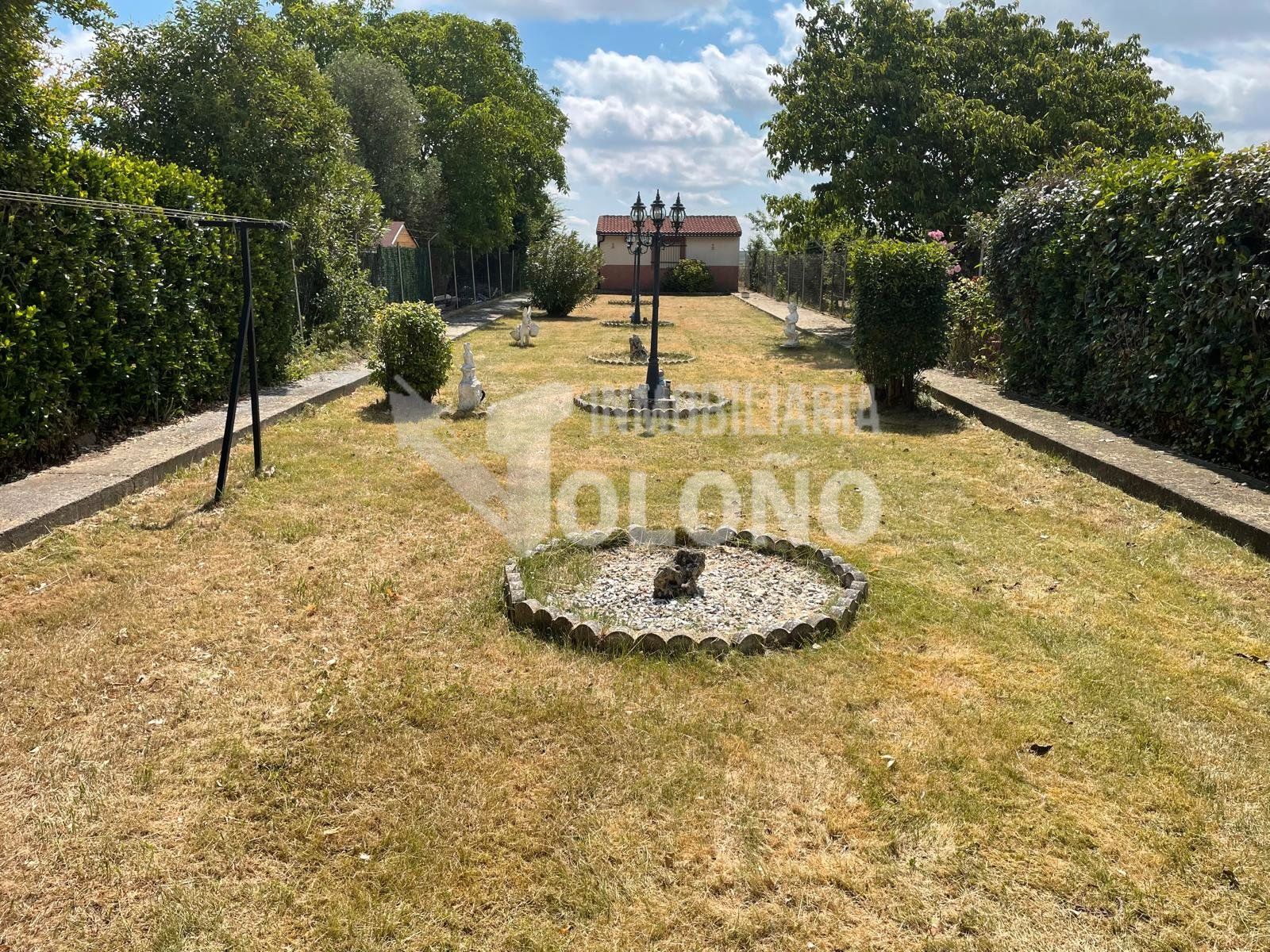 Single-family semi-detached for sale in Castañares de Rioja  with Private garden, Terrace and Storage room