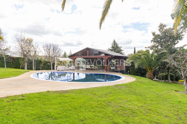 Casa-chalet en Venta en Las Lomas