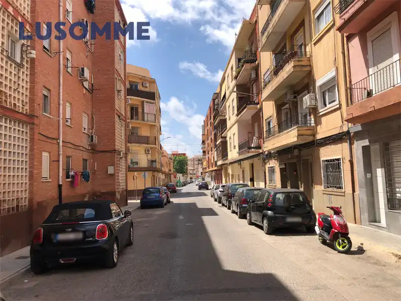 Wohnbaugrundstück zum Verkauf in Carrer de Madrid, imagen 11