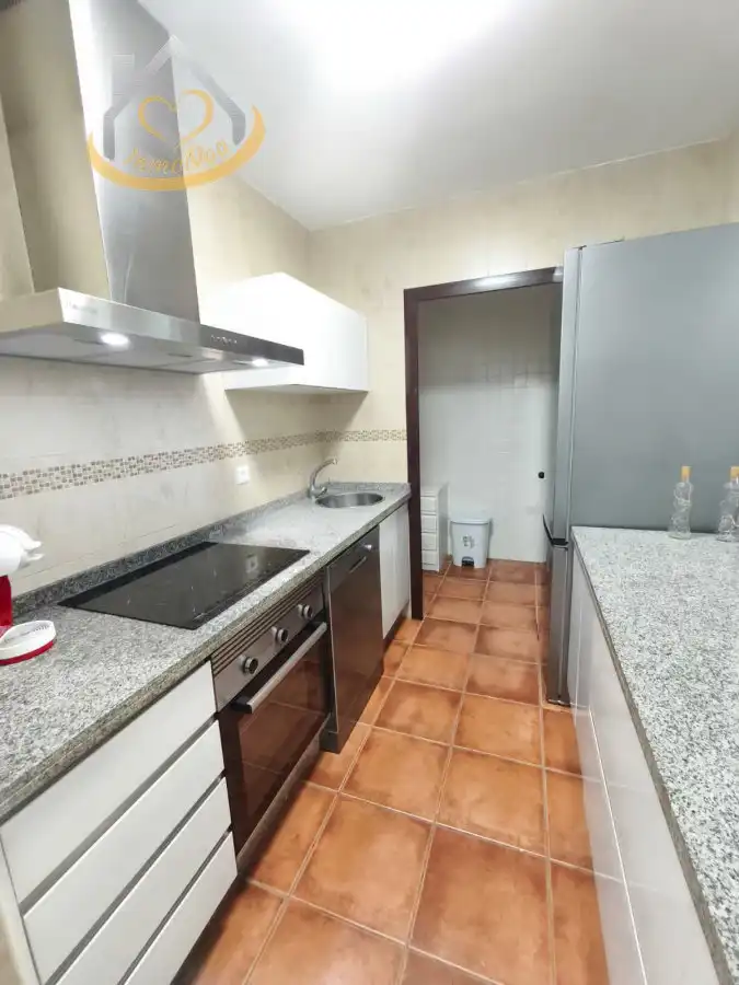 Cocina de Apartamento en venta en El Rompido con Aire acondicionado, Terraza y Amueblado
