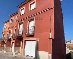 Vista exterior de Casa o xalet en venda en Oropesa amb Aire condicionat, Terrassa i Forn