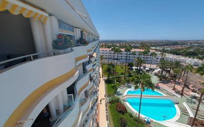 Schwimmbecken von Wohnungen zum verkauf in San Bartolomé de Tirajana mit Balkon