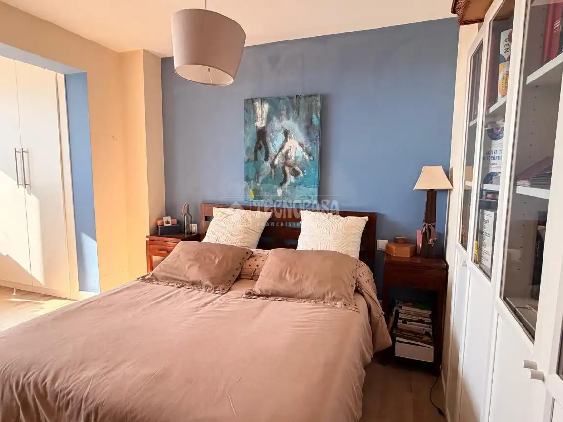 Bedroom of Attic for sale in Valdemoro  with Air Conditioner, Heating and Terrace
