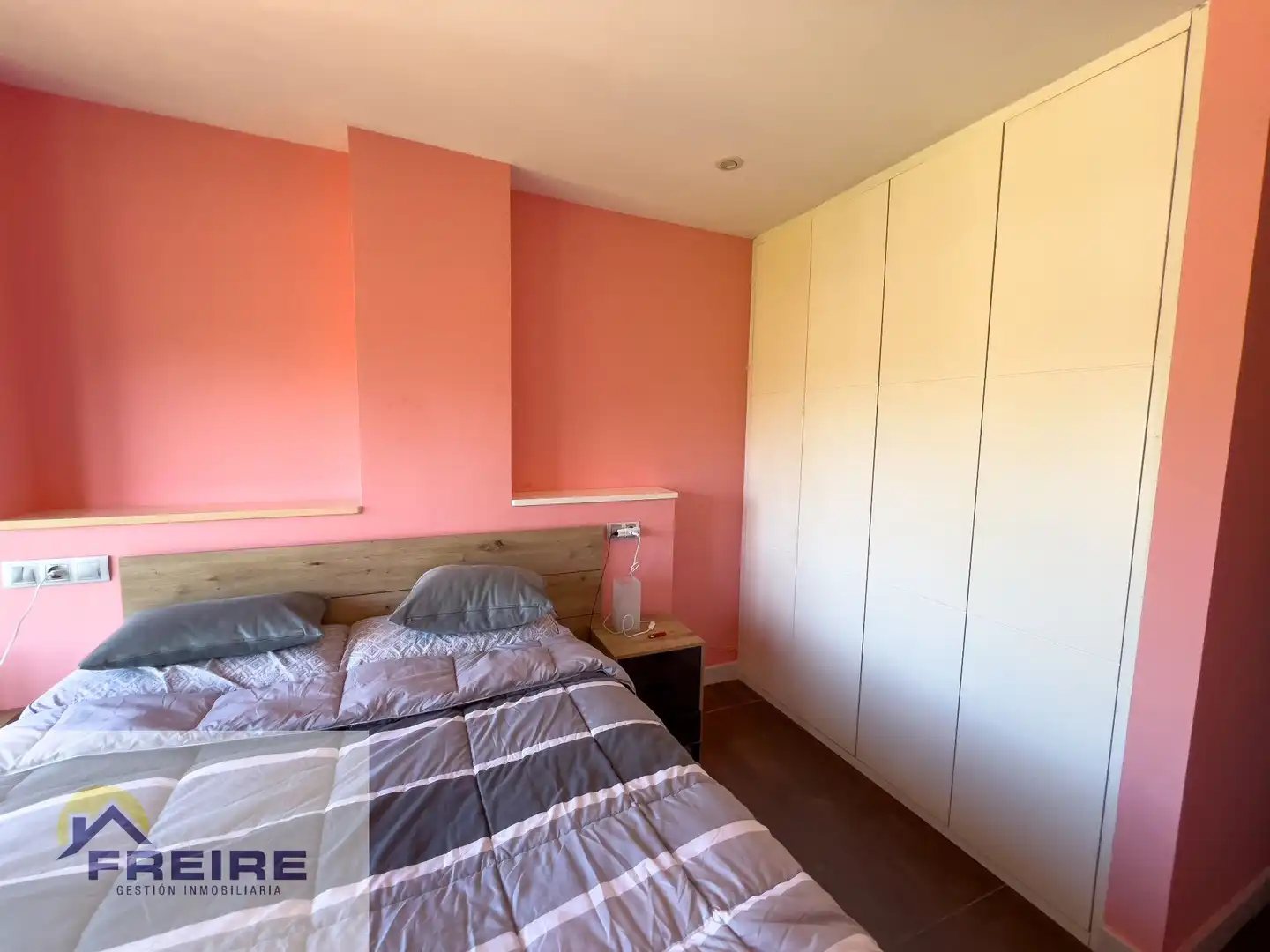 Habitación de Apartamento en venta en Marín con Terraza y Trastero