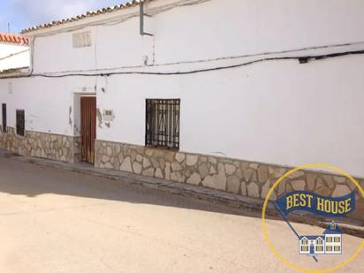 Exterior view of House or chalet for sale in Torrejoncillo del Rey