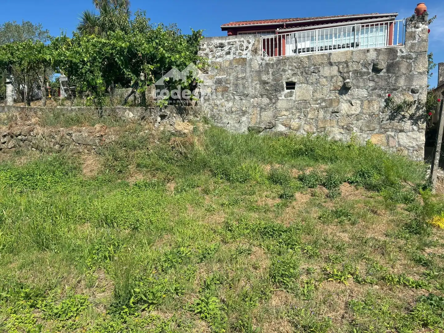 Houses for sale in Arbo