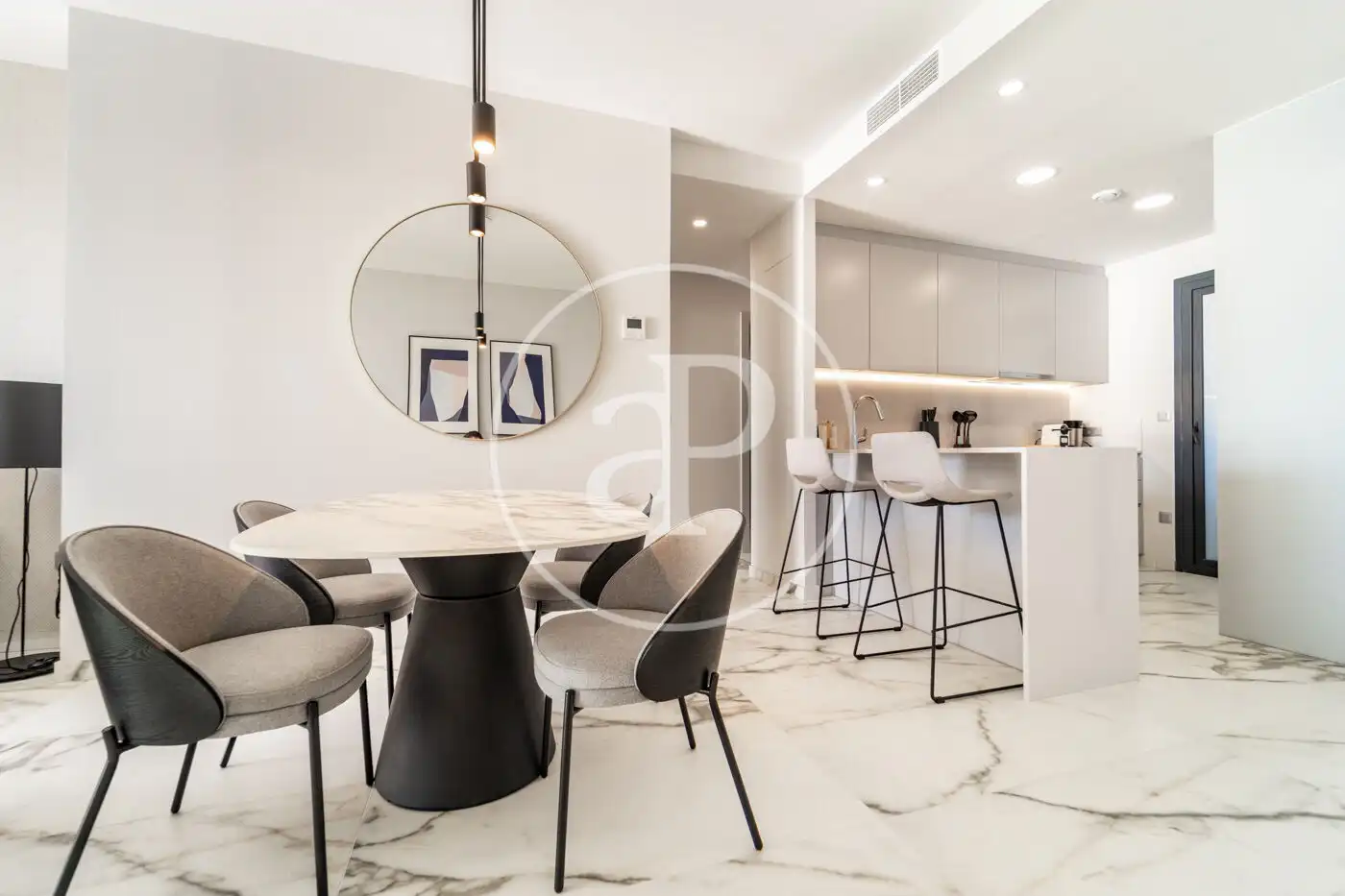 Comedor de Piso en venta en Benidorm con Aire acondicionado, Calefacción y Jardín privado