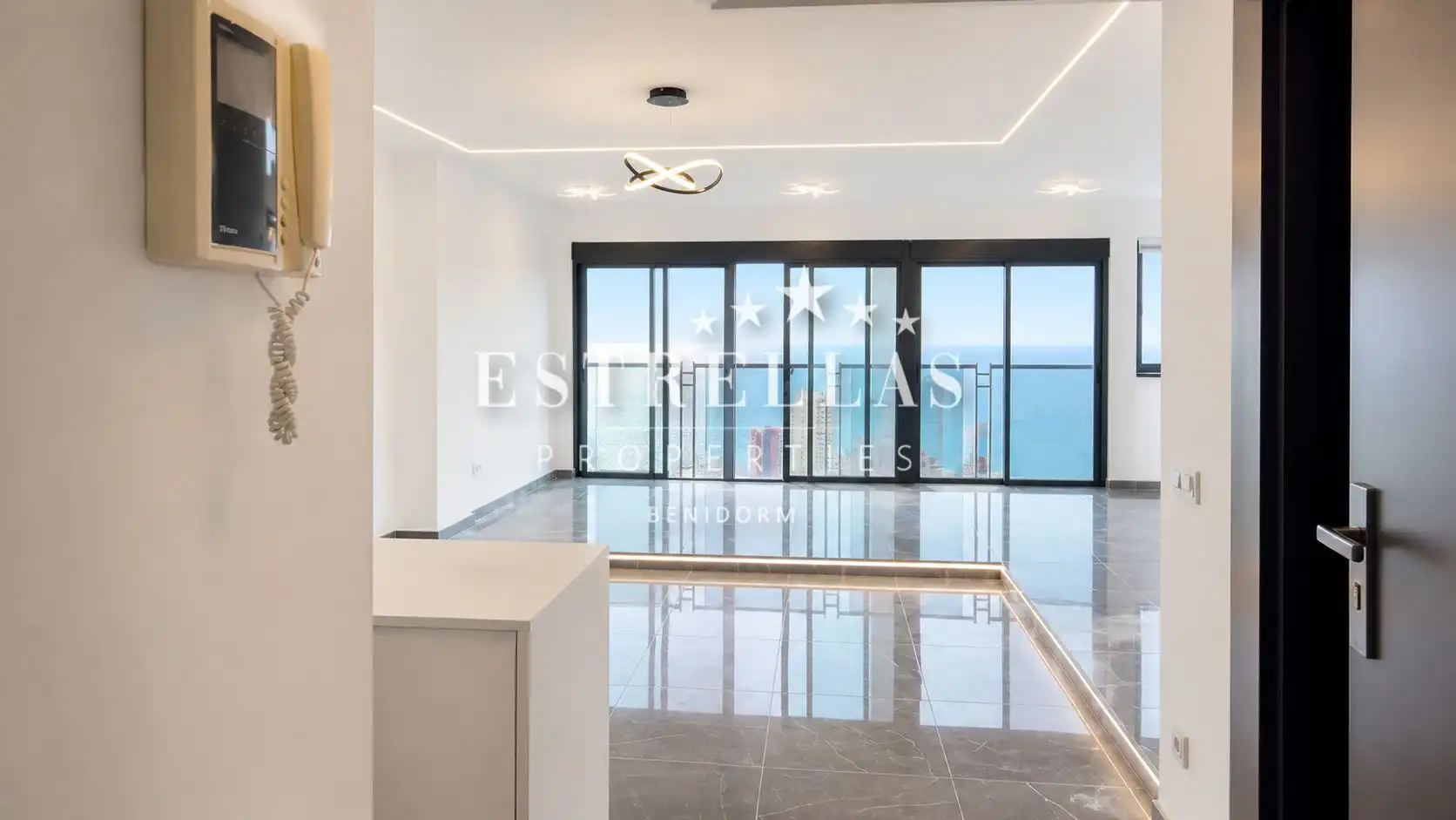 Living room of Attic for sale in Benidorm  with Air Conditioner, Heating and Private garden