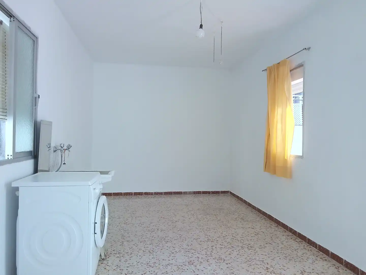 Bedroom of Houses for sale in Ubrique  with Terrace and Balcony