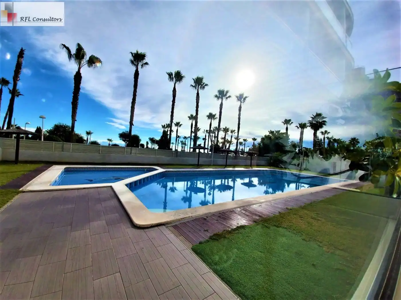 Piscina de Planta baixa en venda en Oropesa del Mar / Orpesa amb Aire condicionat, Terrassa i Moblat