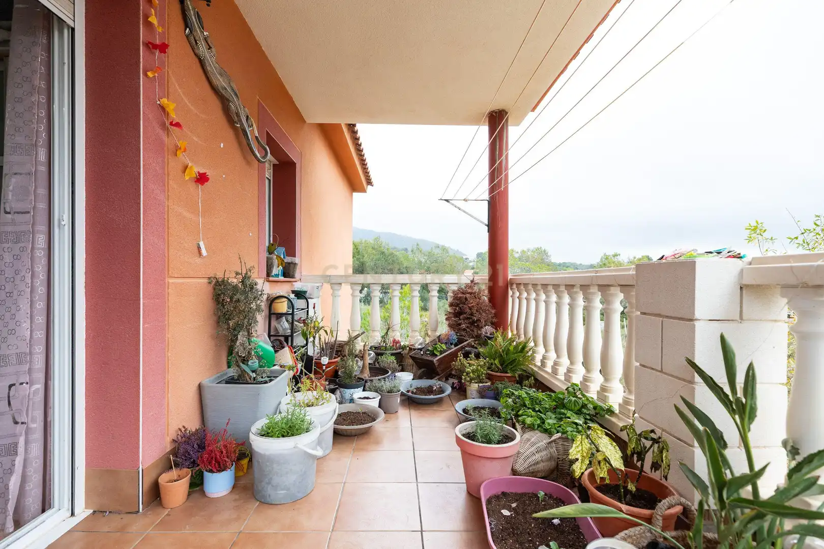 Terrassa de Casa o xalet en venda en El Montmell amb Aire condicionat, Jardí privat i TV