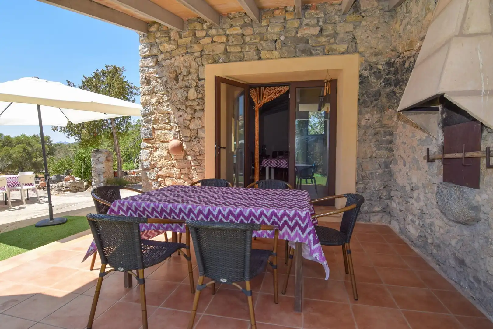 Terraza de Finca rústica de alquiler en Artà con Aire acondicionado, Calefacción y Trastero