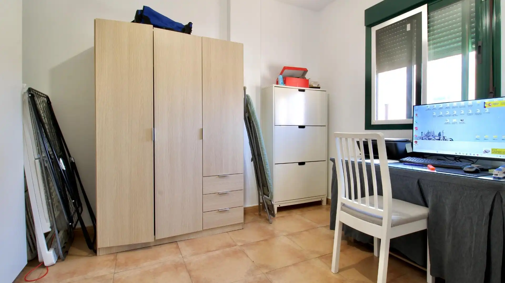 Dormitori de Casa adosada en venda en Alhendín amb Jardí privat i Terrassa