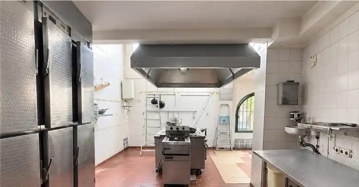 Local comercial en venta en Casco Antiguo, imagen 3