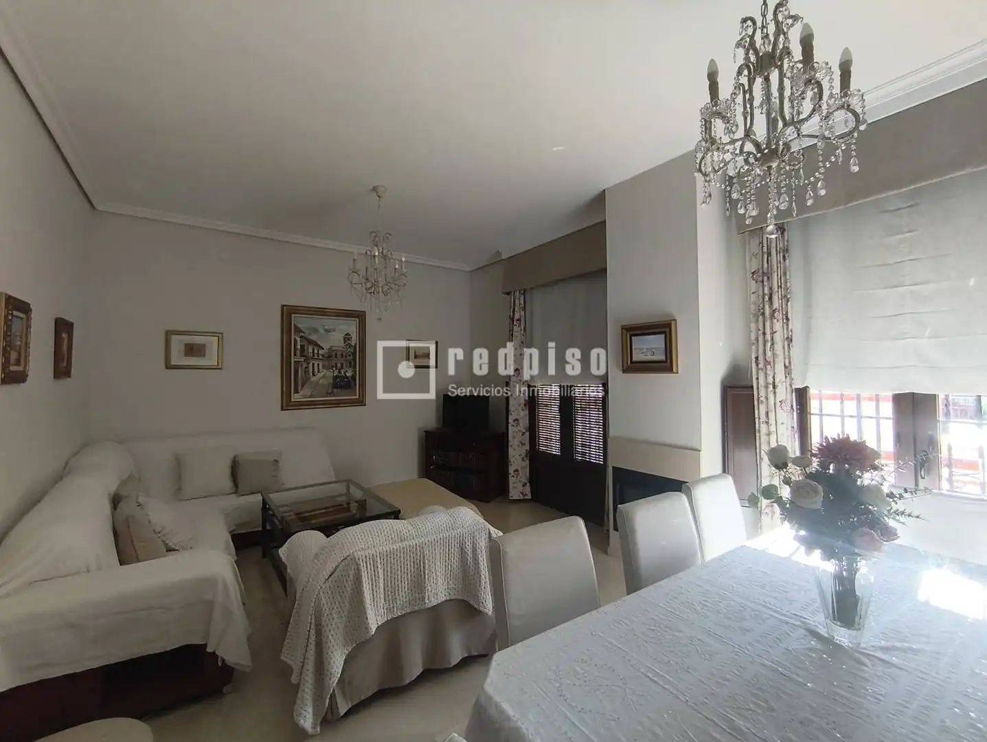 Comedor de Piso de alquiler en Sevilla con Aire acondicionado, Terraza y Amueblado