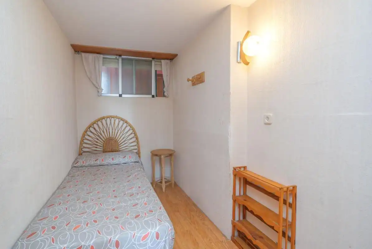 Habitación de Piso en venta en El Campello con Calefacción, Jardín privado y Terraza