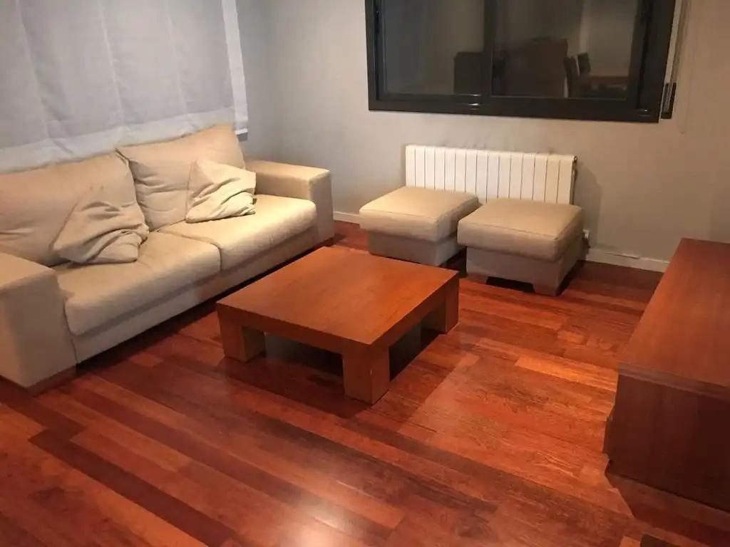 Sala de estar de Casa o chalet en venta en Rubí con Calefacción, Jardín privado y Parquet