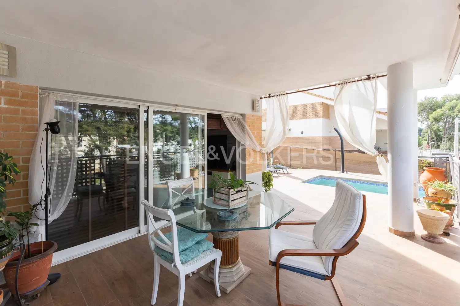 Houses for rent in Chiva, Valencia