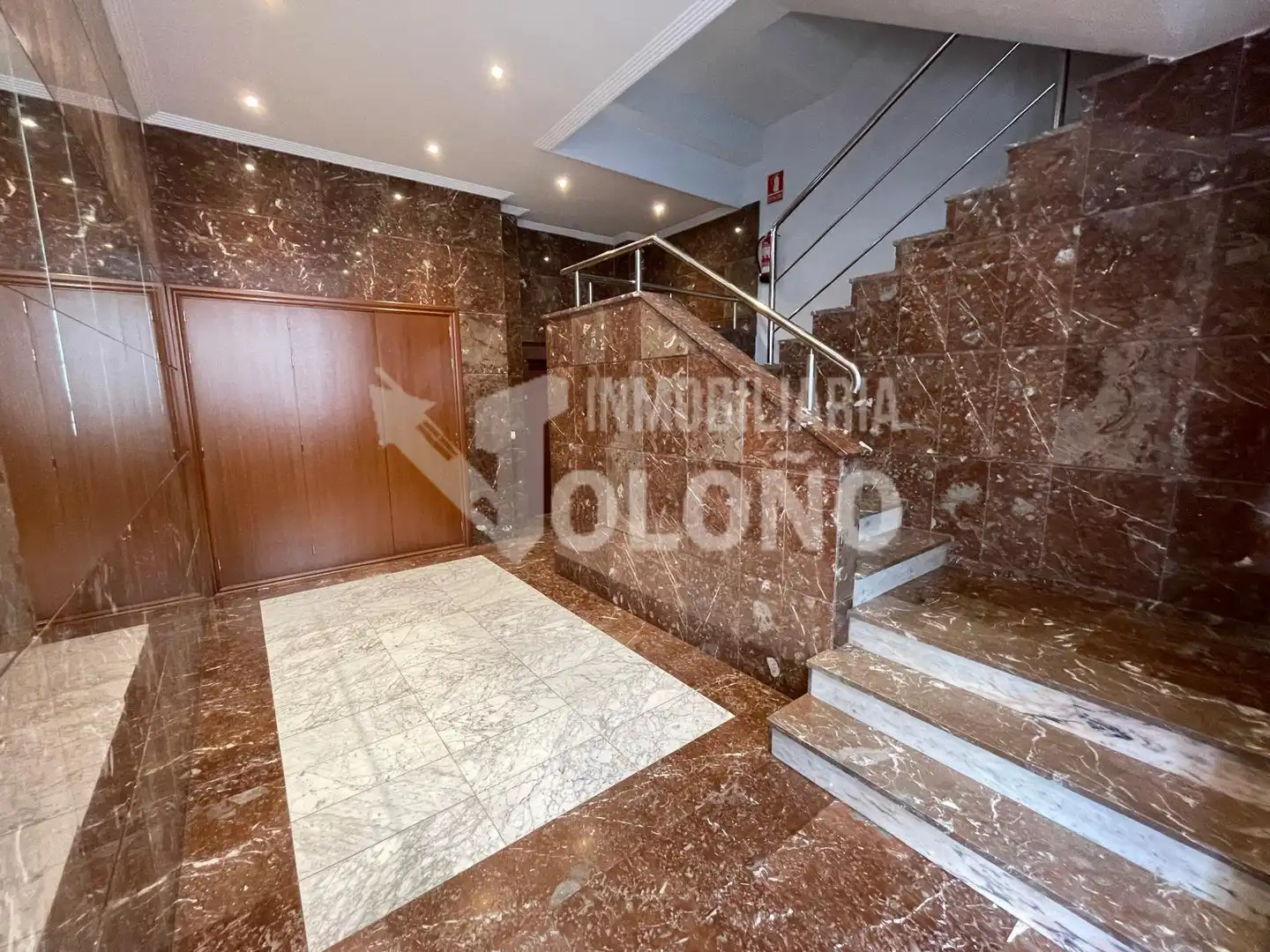 Piso con ascensor en venta en Avenida La Rioja, imagen 32