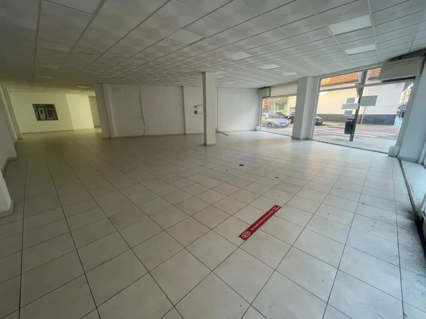 Business premises to rent in Avenida de los Ángeles 12, imagen 3