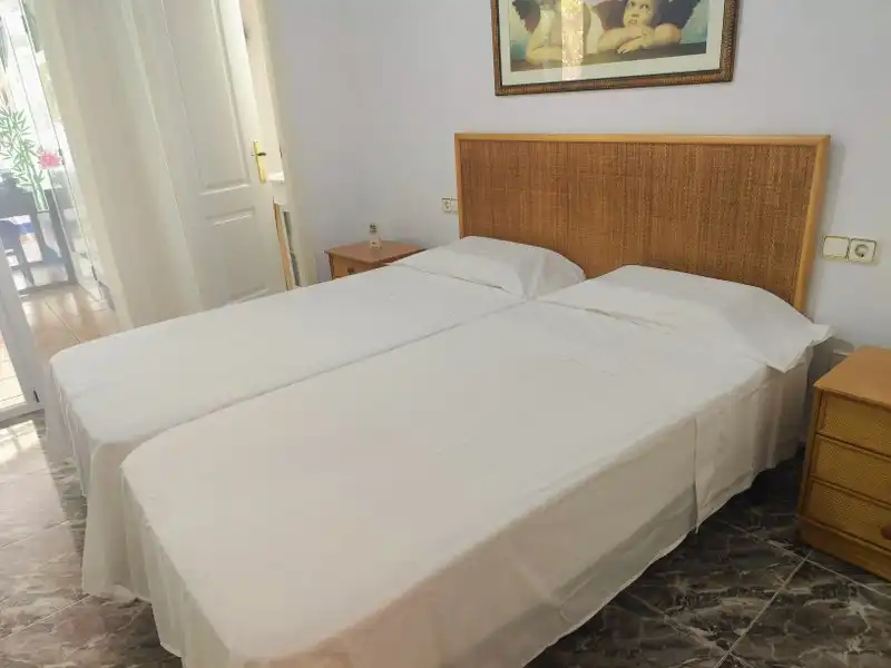 Habitación de Apartamento en venta en Cullera con Terraza, Trastero y Horno