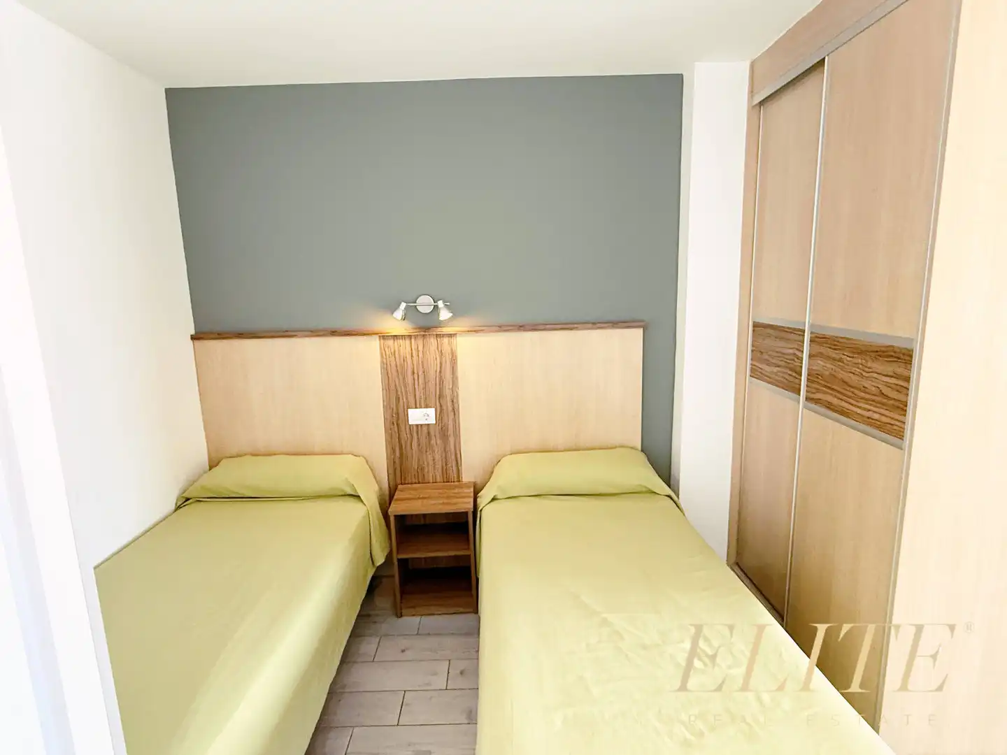 Habitación de Estudio en venta en San Bartolomé de Tirajana con Jardín privado, Terraza y Amueblado