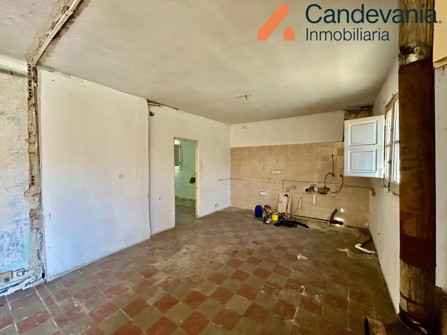 Cuina de Casa o xalet en venda en Zuera amb Jardí privat