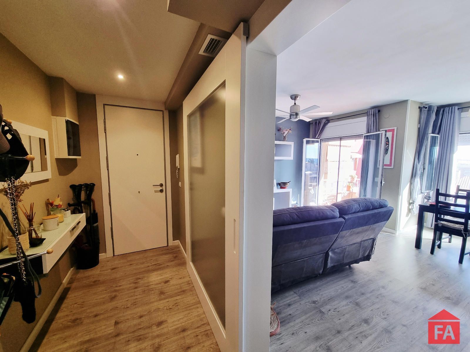 Piso en venta en L'Arboç con Calefacción, Parquet y Terraza