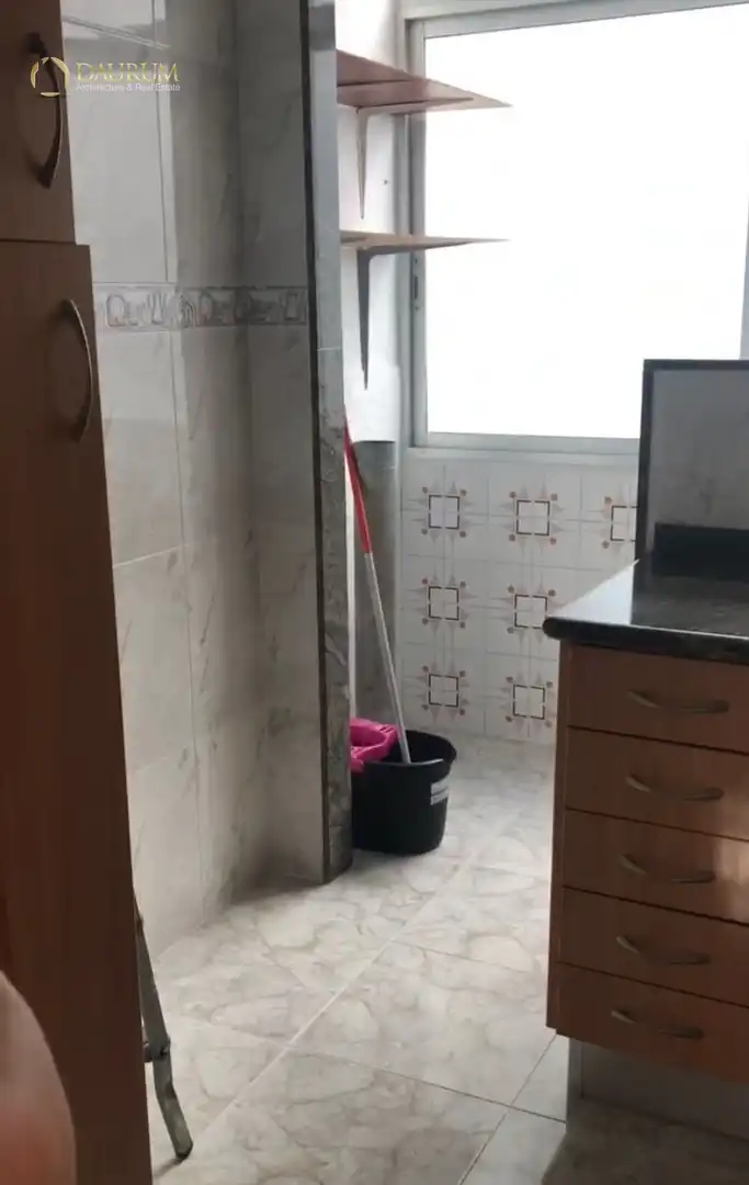 Baño de Piso en venta en Sueca con Aire acondicionado, Terraza y Amueblado