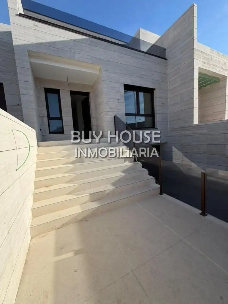 Terraced house with pool for sale in Parque Manuel de Vega - Carretera de Ugena, imagen 6