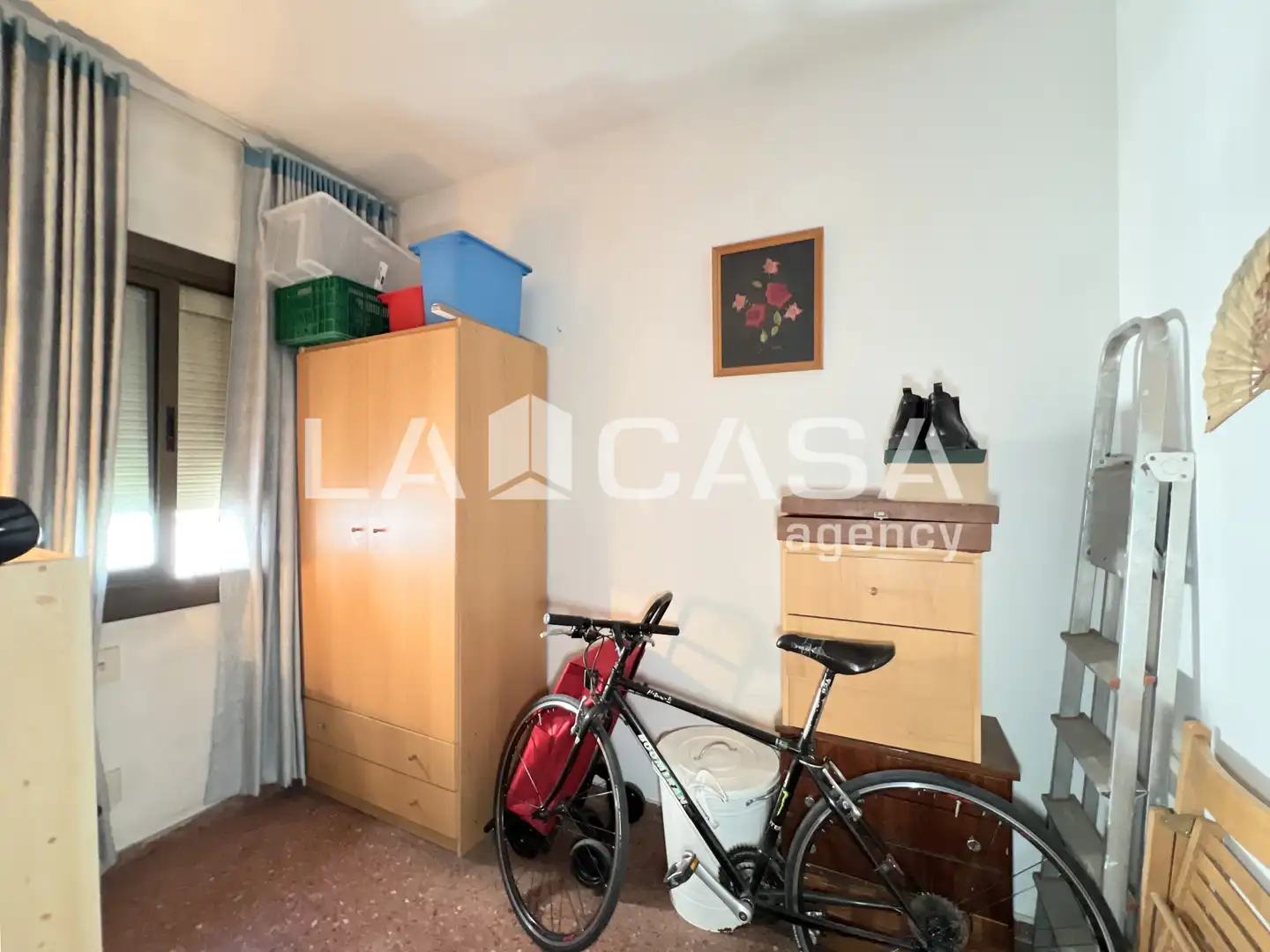 Dachboden zum Verkauf in Badalona mit Balkon