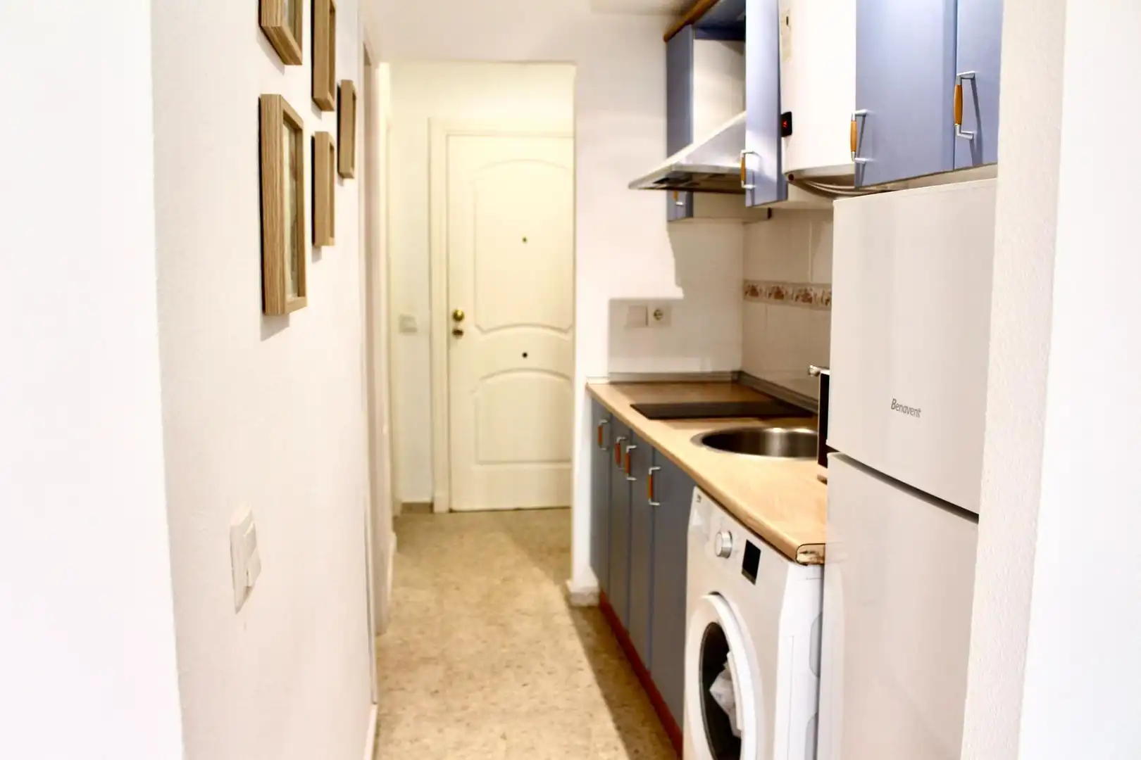 Cocina de Apartamento de alquiler en Algeciras con Piscina comunitaria