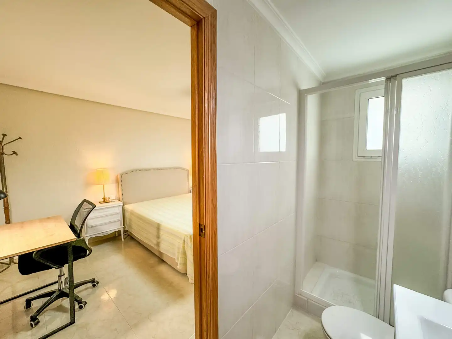 Habitación en Reina Victoria - Miguel Hernández