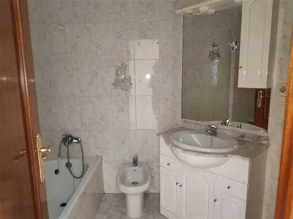 Haus zum Verkauf in Calle Molino de Abajo, 16, imagen 12