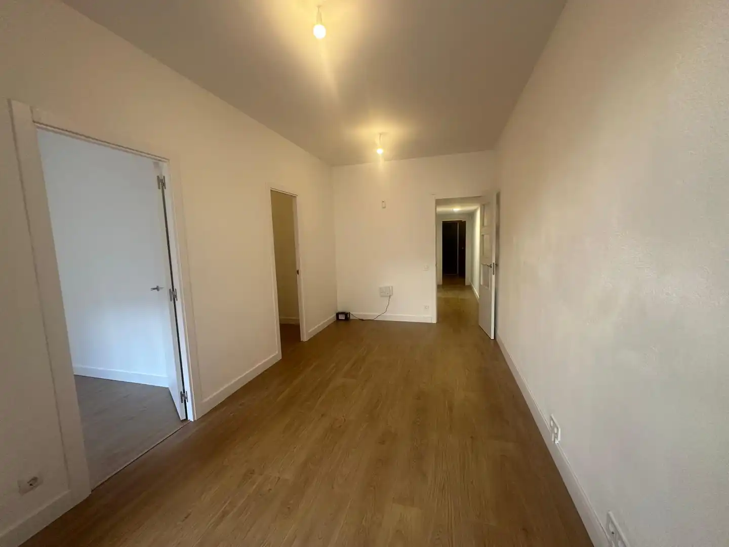 Piso con ascensor en venta en Carrer d'Entença, imagen 2
