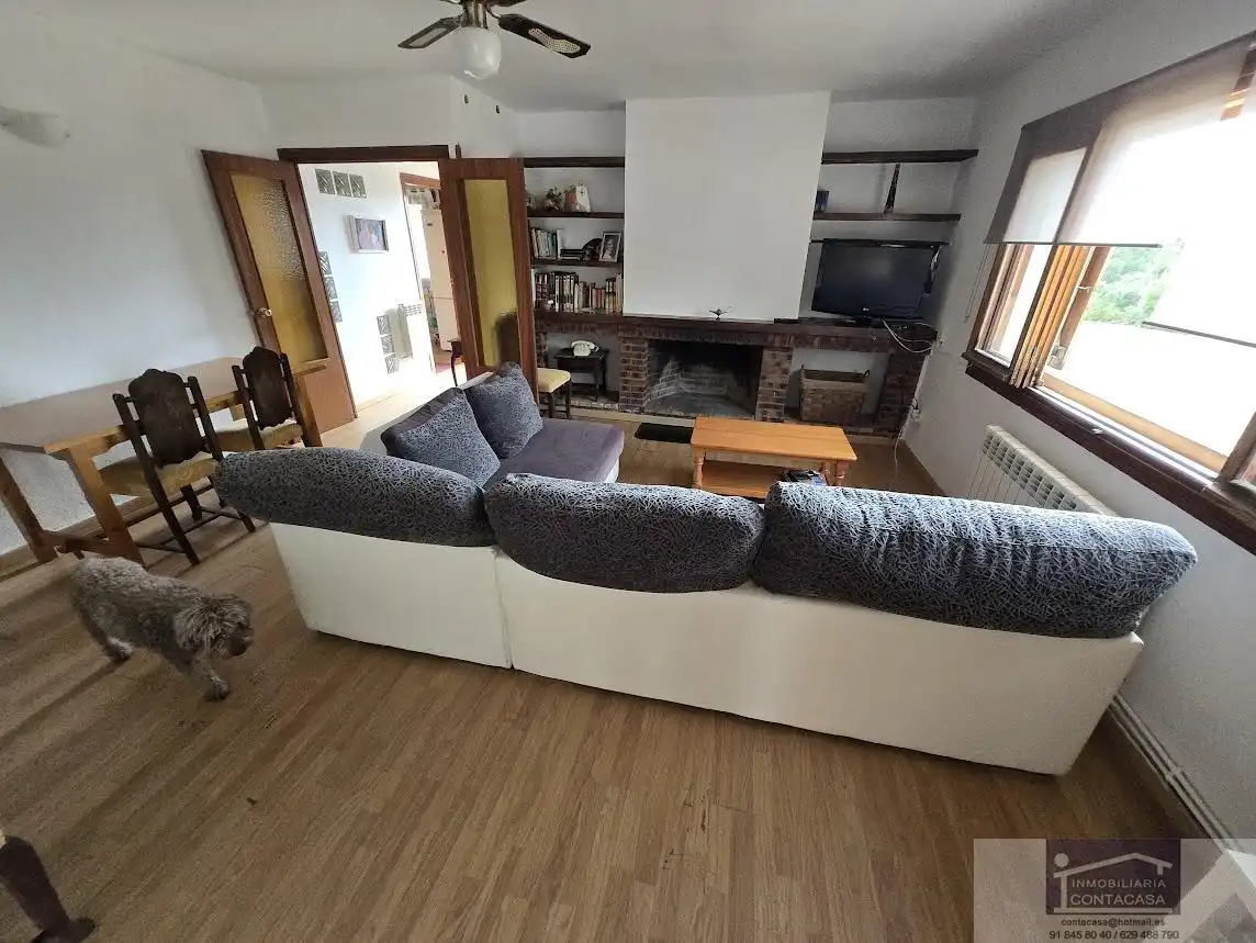 Sala de estar de Finca rústica en venta en Bustarviejo con Calefacción y Terraza