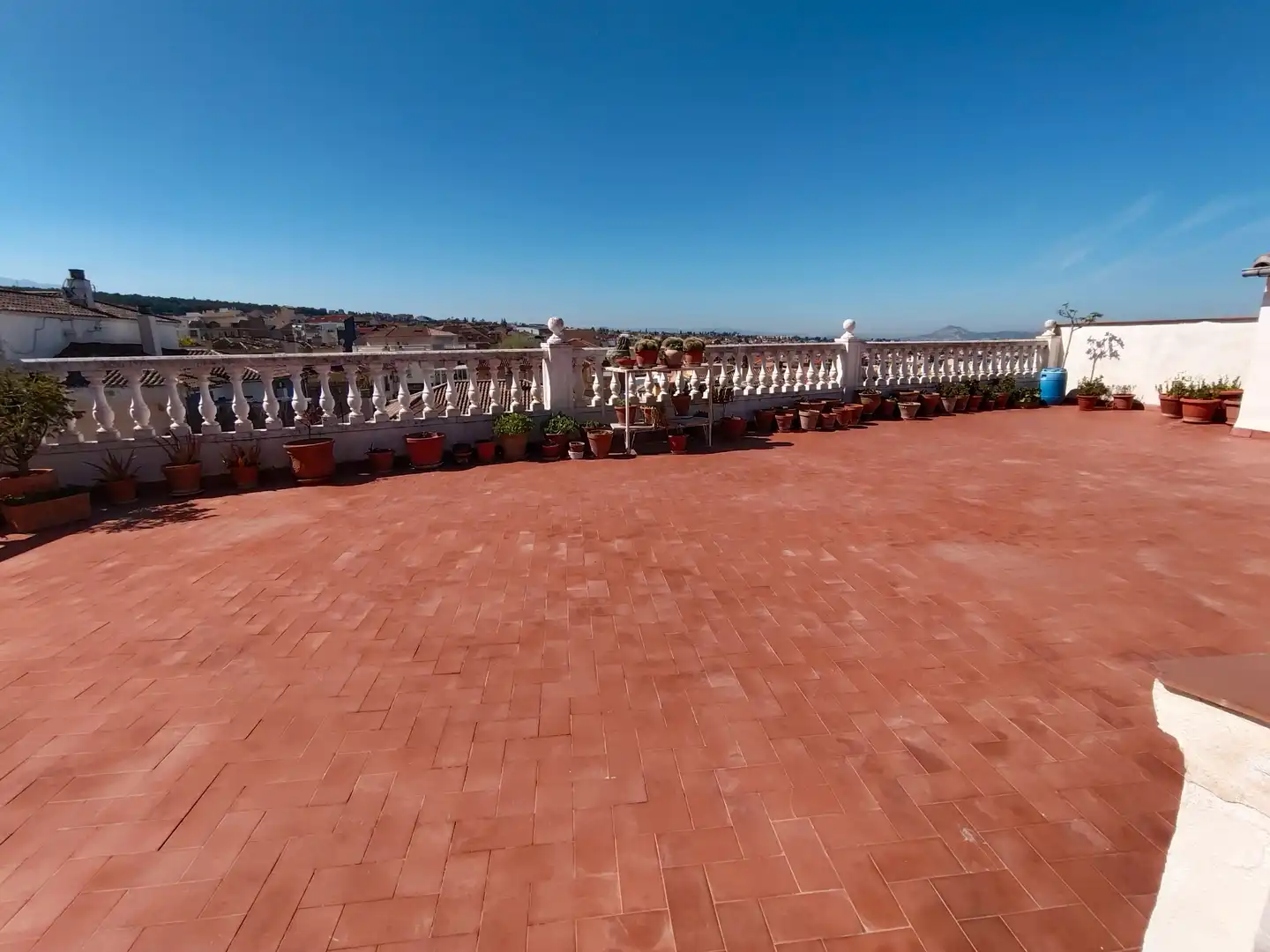 Terrasse von Gebäude zum Verkauf in La Zubia