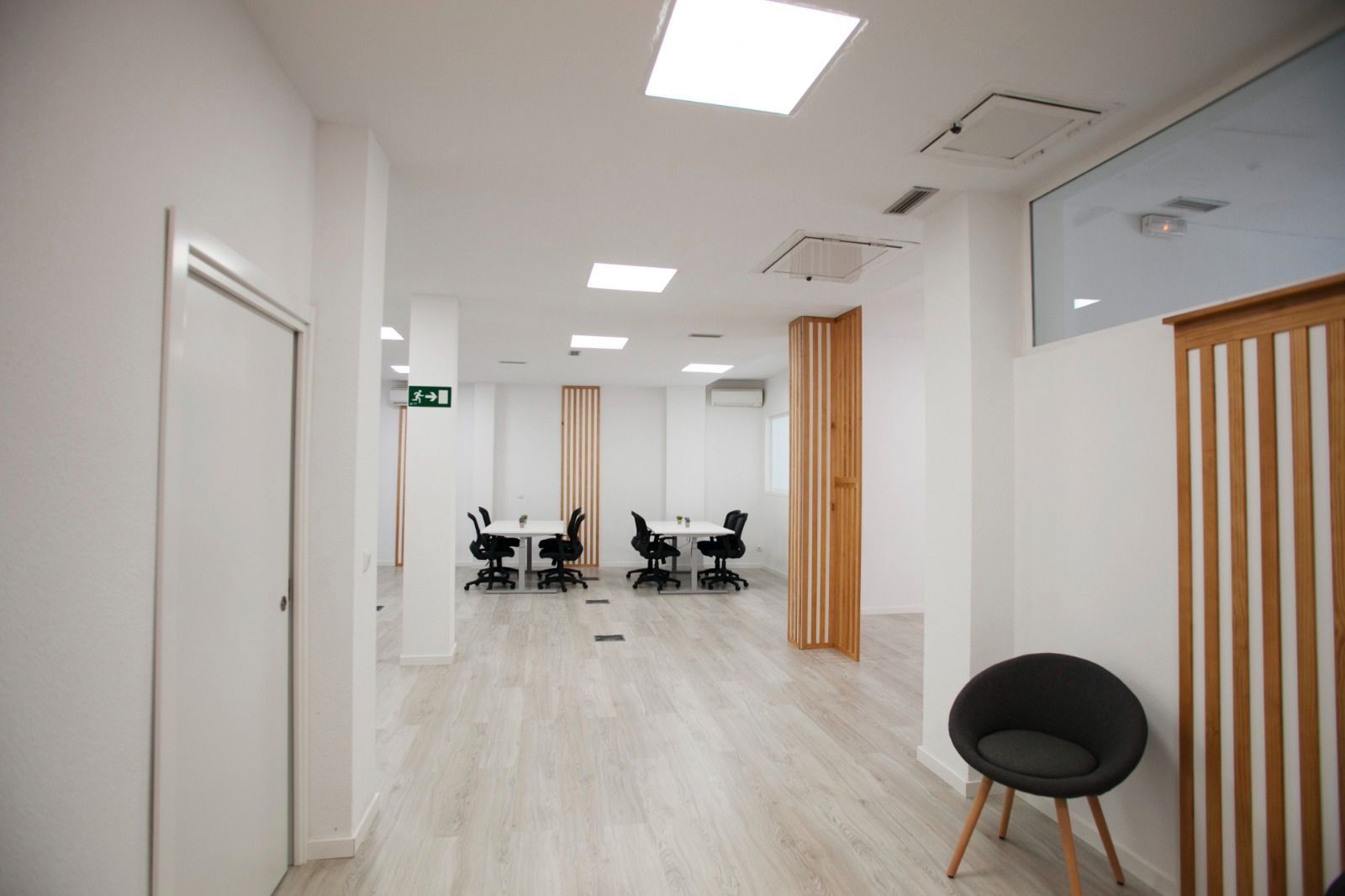 Premises to rent in Las Rozas de Madrid  with Air Conditioner, Heating and Furnished