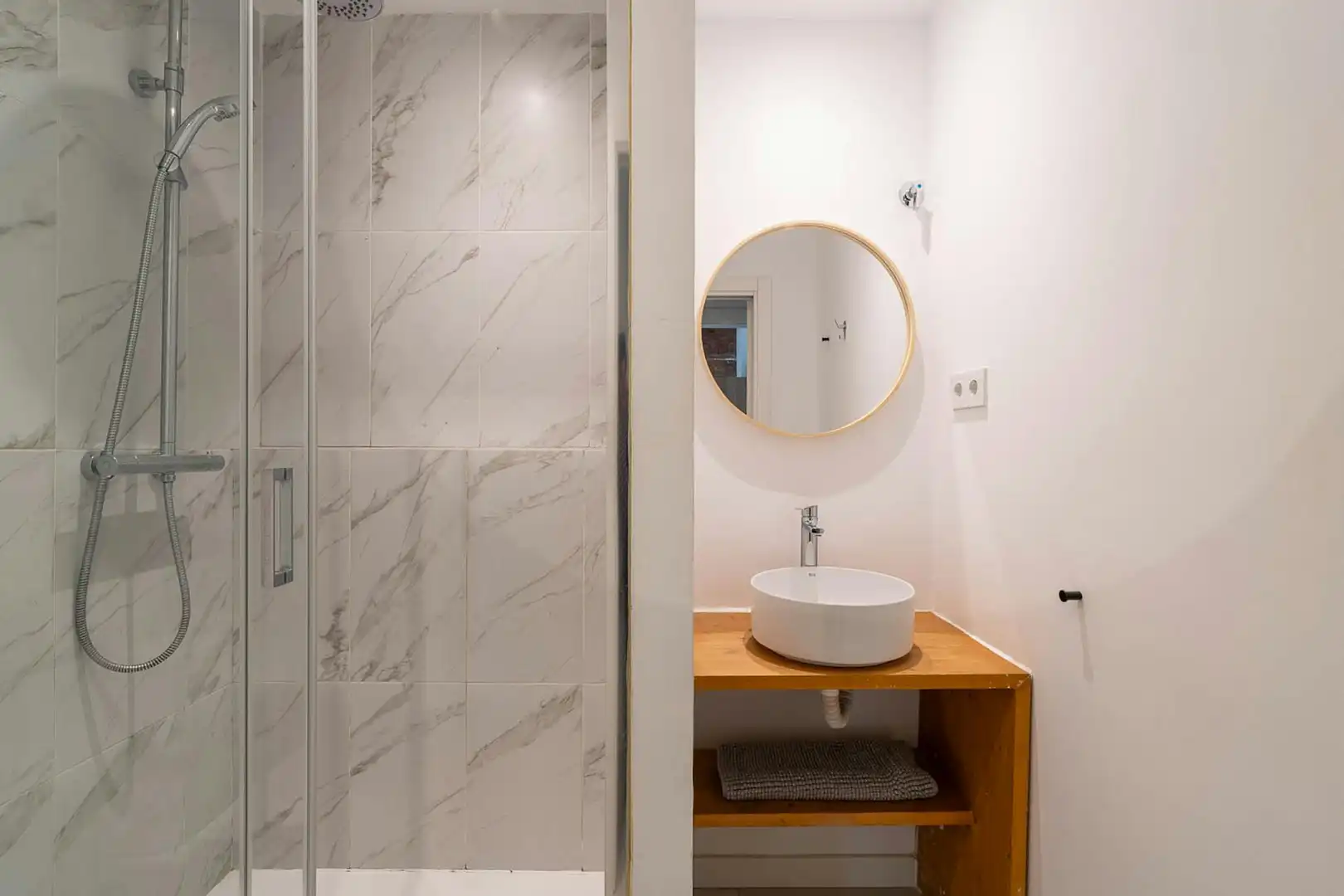 Wohnung zur Miete in N/A, Vila de Gràcia