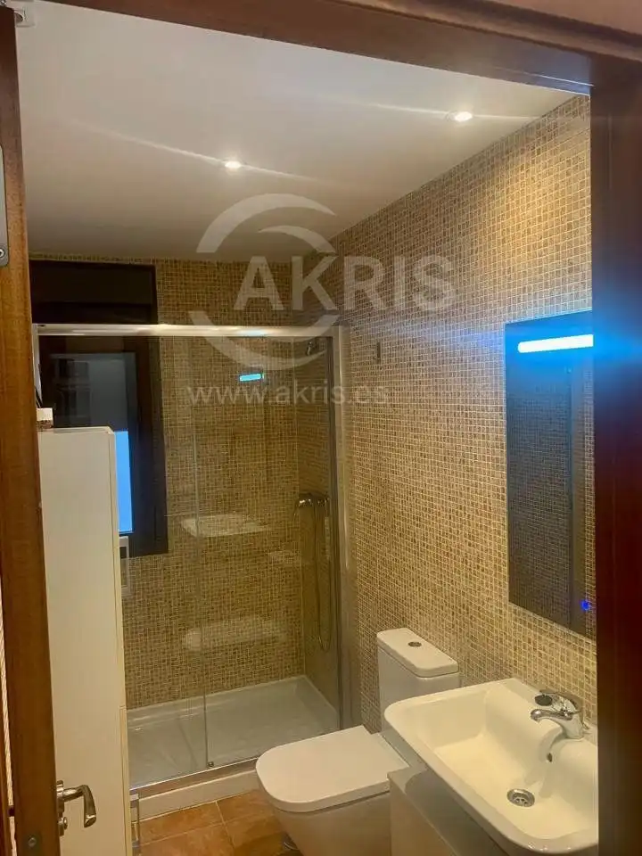 Bathroom of Flat for rent in Toledo  with Furnished
