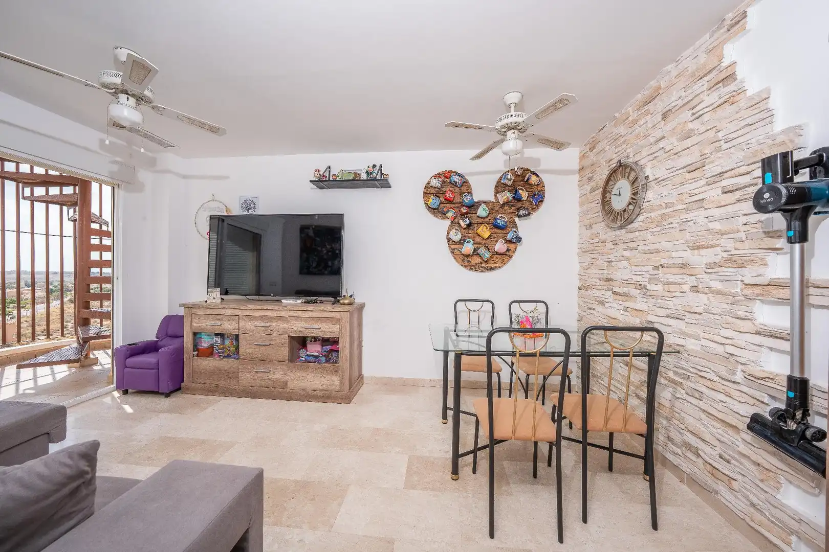 Sala de estar de Ático en venta en Murcia con Aire acondicionado, Calefacción y Terraza
