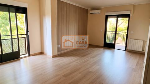 Photo 3 of Flat for sale in Calle Julio Terrón Sobrado, 7, Zona Norte - Hospital - Urbanizaciones, Cáceres