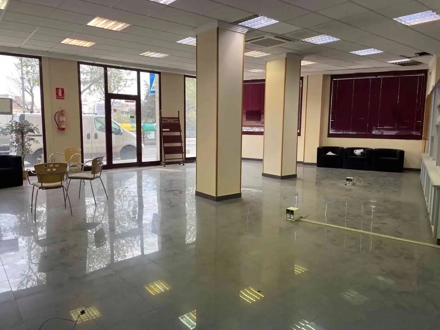 Local de alquiler en Mataró con Aire acondicionado