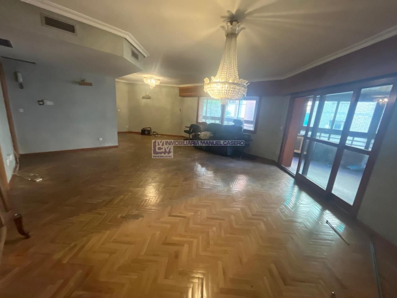 Sala d'estar de Pis en venda en Cáceres Capital amb Calefacció, Parquet i Terrassa