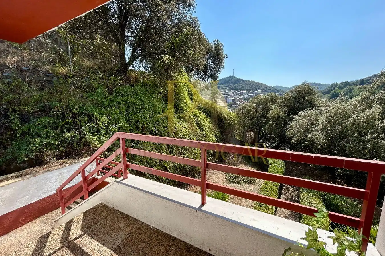 Terrassa de Casa o xalet en venda en Torre del Bierzo amb Terrassa i Moblat