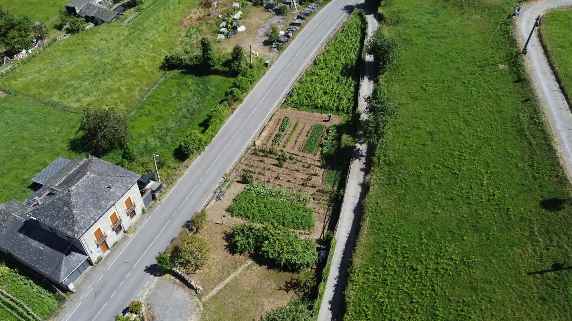 Casa o chalet en venta en Cangas del Narcea con Jardín privado, Amueblado y Balcón