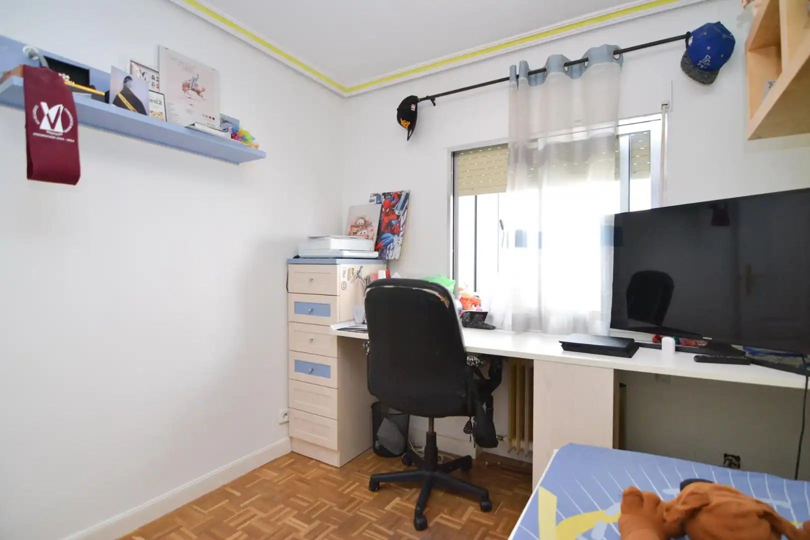 Habitación de Planta baja en venta en Móstoles con Calefacción, Parquet y Terraza