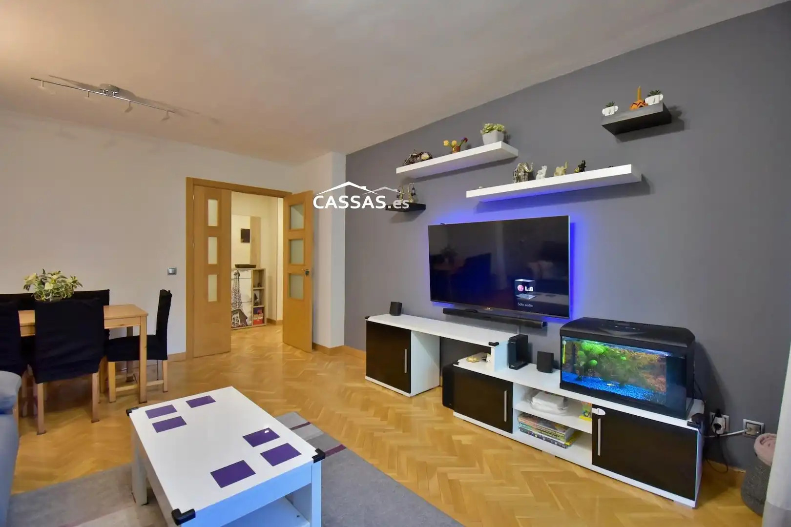 Living room of Flat for sale in Torrejón de Ardoz  with Air Conditioner, Heating and Parquet flooring