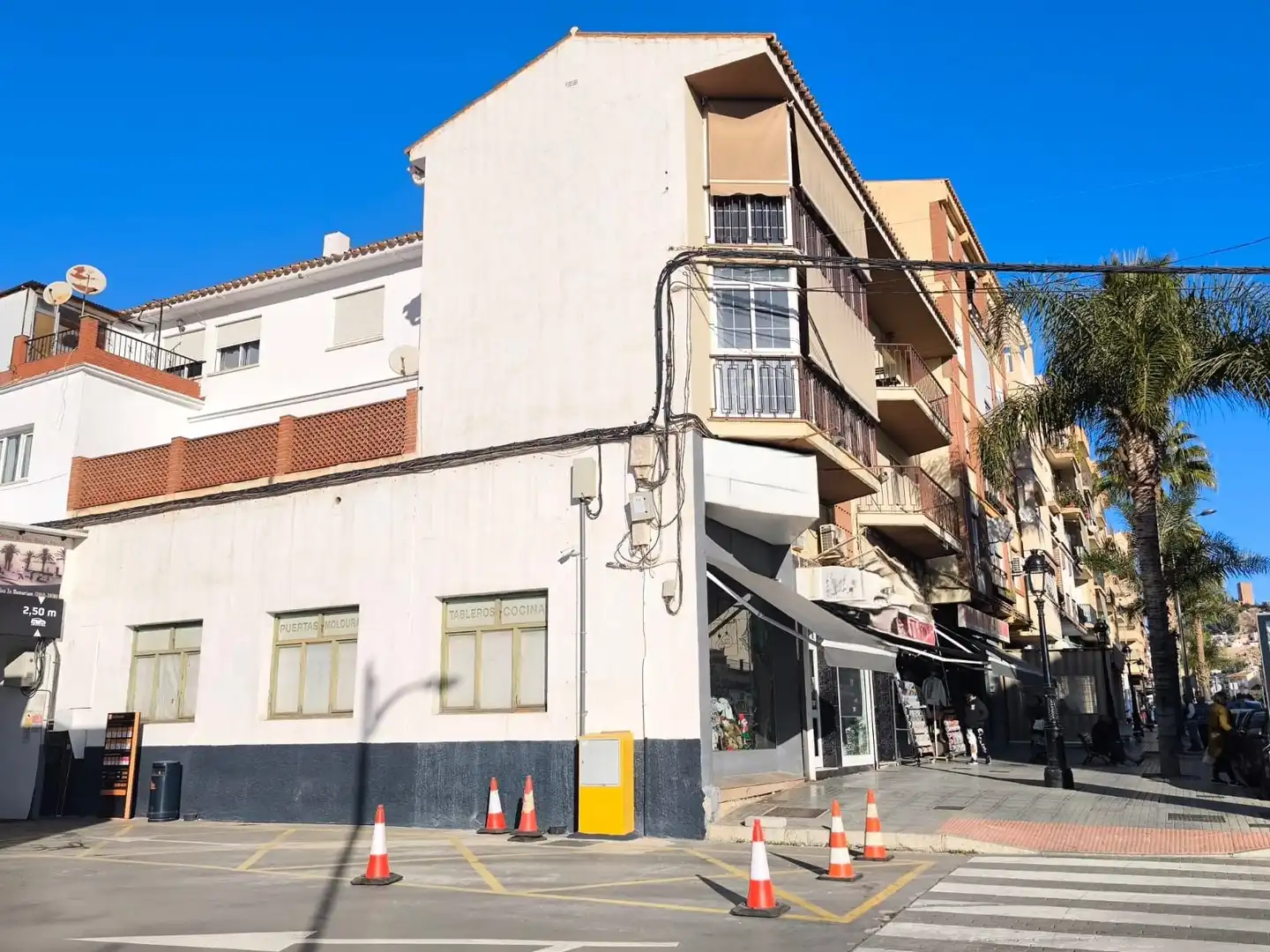 Local comercial en venda a Avenida VIVAR TELLEZ